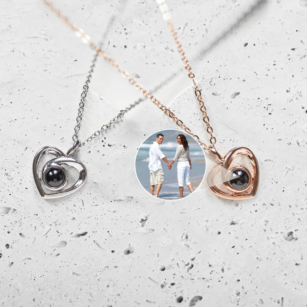 Collar de proyección de fotos de corazón conmemorativo personalizado Aniversario, regalo de cumpleaños