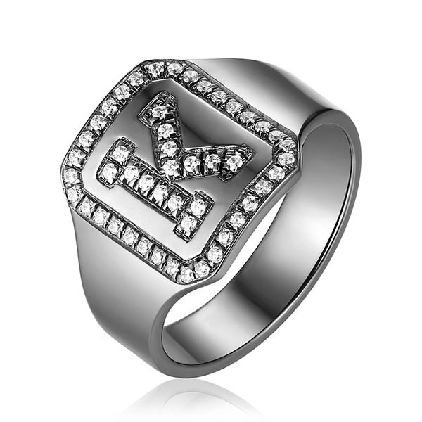 S925 Anillo con inicial de CZ chapado en negro personalizado en plata de ley en plata de ley