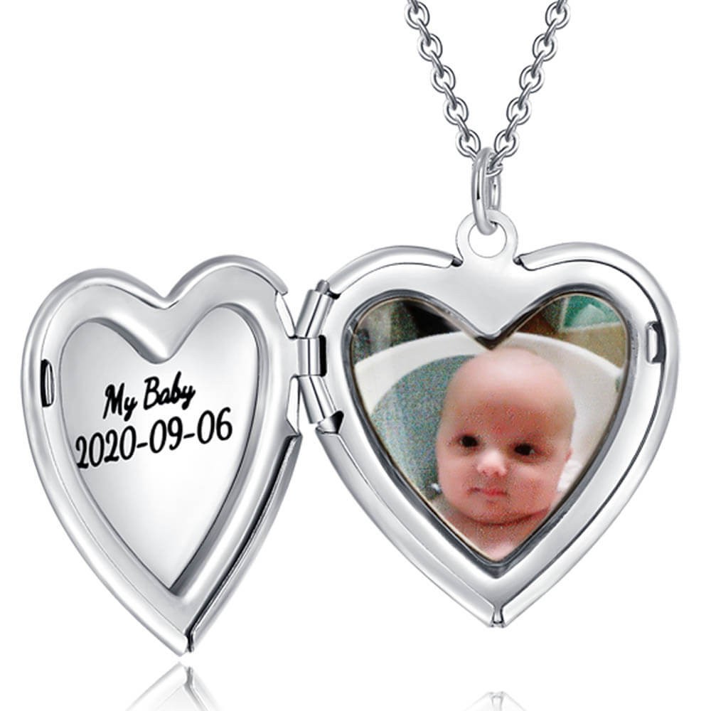 Collar con medallón con foto de corazón grabado