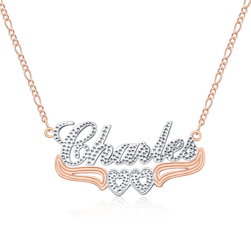 Collar con nombre bicolor personalizado chapado en oro rosa de 18 quilates con decoración de corazón debajo