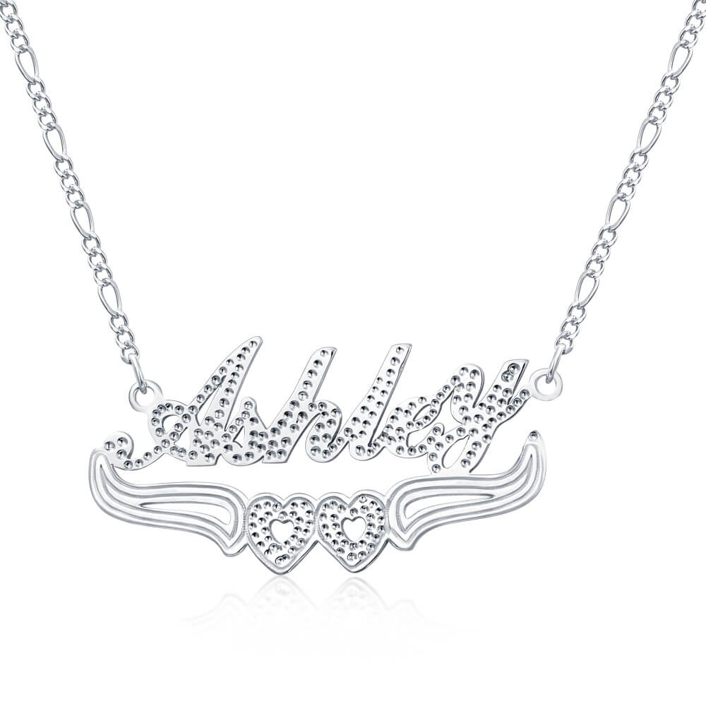 Collar personalizado con nombre de dos colores con decoración de corazón debajo