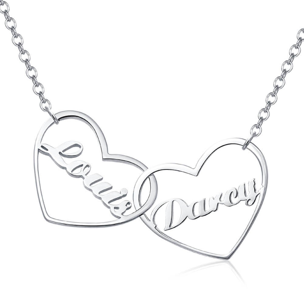 Collar con nombre de doble corazón