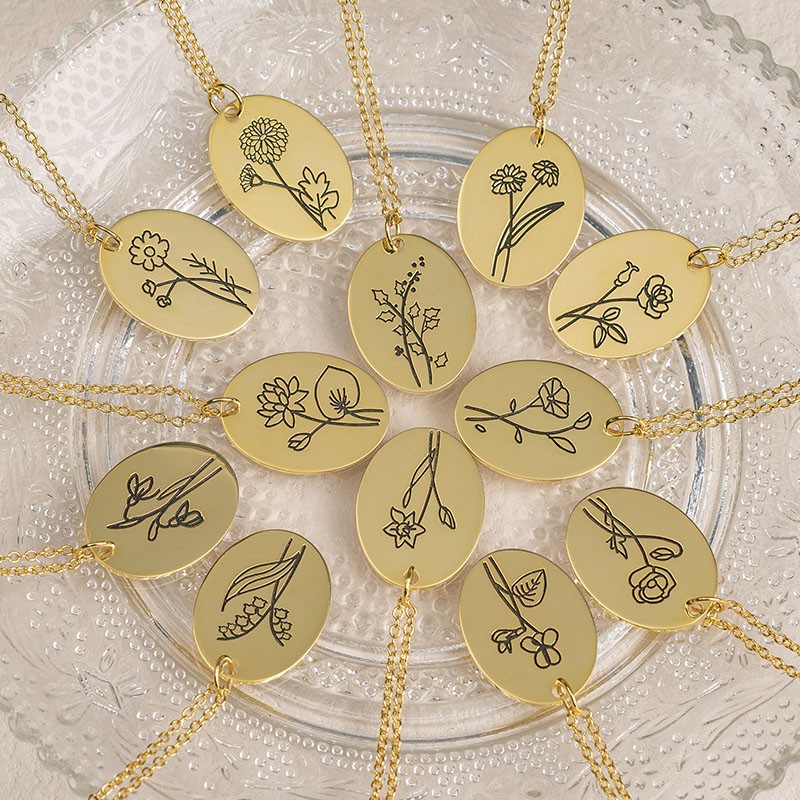 Collar con nombre de flor de nacimiento