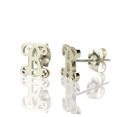 Aretes personalizados con monograma con una sola inicial en plata de ley
