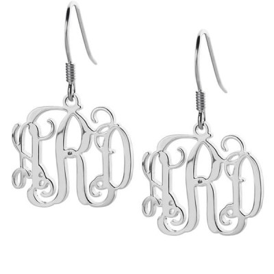 Aretes de plata de ley personalizados con monograma