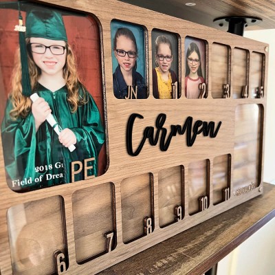 Mejor vendido!! Marco de fotos personalizado 3D K-12 Años escolares Exhibición de fotos personalizada Regalo de regreso a la escuela