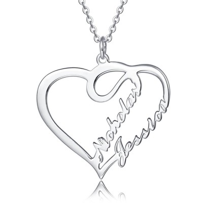 Collar personalizado con nombre de corazón para parejas
