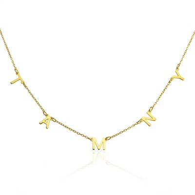 Collar con nombre personalizado de 1-10 iniciales chapado en oro de 18 quilates para ella