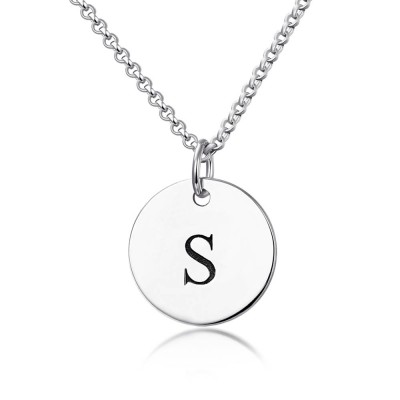 Collar con etiqueta colgante grabada con inicial personalizada