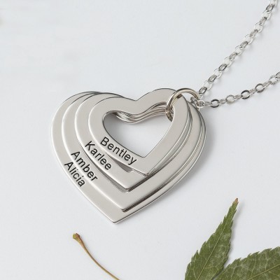 Collar familiar en forma de corazón grabado personalizado de plata 1-4 Collar con nombre grabado