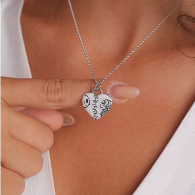 Collar de grabado de nombre de pareja de Jack Skellington y Sally de corazón encantador de plata Regalos de San Valentín