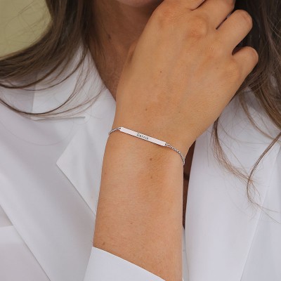 Pulsera personalizada con barra de plata con piedra natal