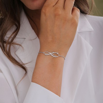 Pulsera Infinity Charm personalizada