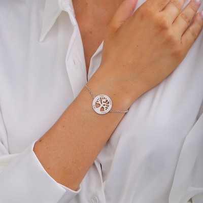 Pulsera Grabable de 4 Nombres con Árbol Genealógico