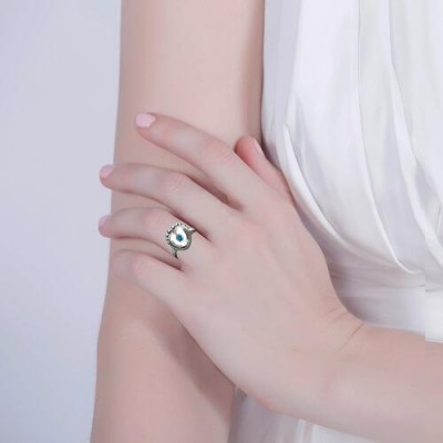 Anillo de plata de ley con grabado personalizado para pies de bebé S925 con piedra de nacimiento