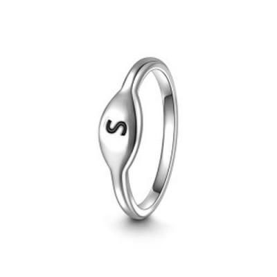 Anillo con inicial personalizado de plata esterlina S925