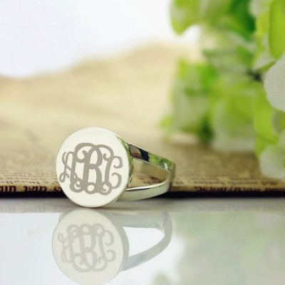 Anillo con monograma personalizado de plata esterlina S925
