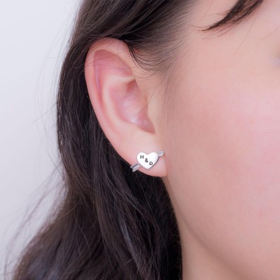 Aretes con forma de corazón de flecha personalizados en plata