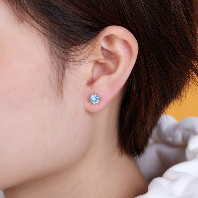 Aretes personalizados con piedra de nacimiento en plata de ley