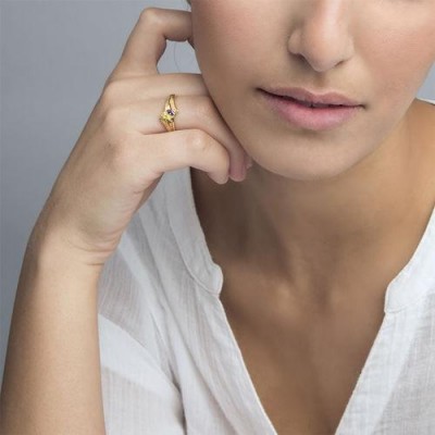 Anillo de plata esterlina con piedra natal en forma de oliva S925
