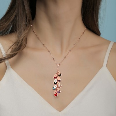 Collar de gota de piedra natal personalizado chapado en oro rosa de 18 quilates para ella con 1-8 colgantes