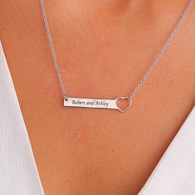 Collar de barra personalizado con regalo de corazón para ella