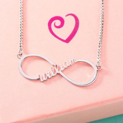 Collar Infinito Personalizado con Nombres Únicos