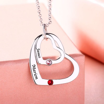 Collar de corazón flotante en corazón con piedras natales
